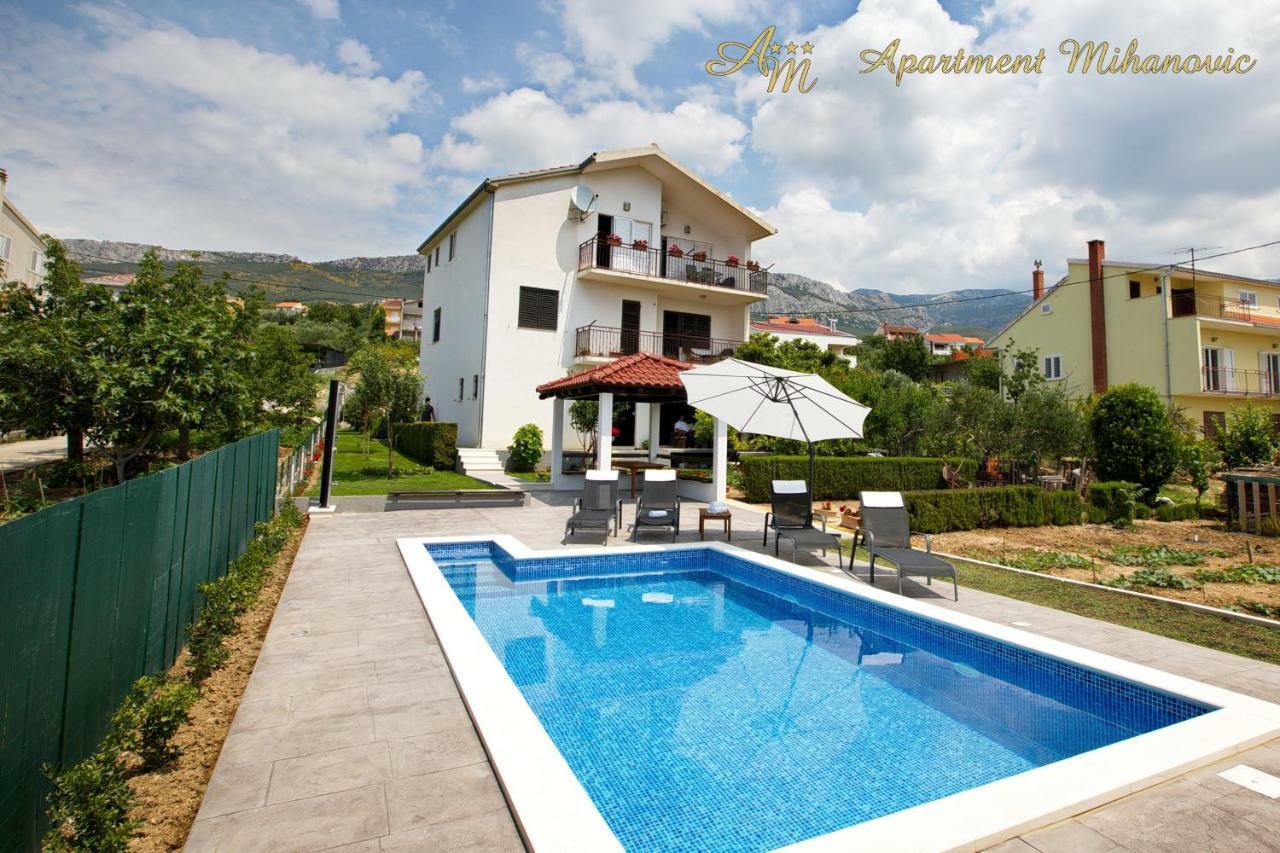 Apartment Mihanovic Žrnovnica Buitenkant foto